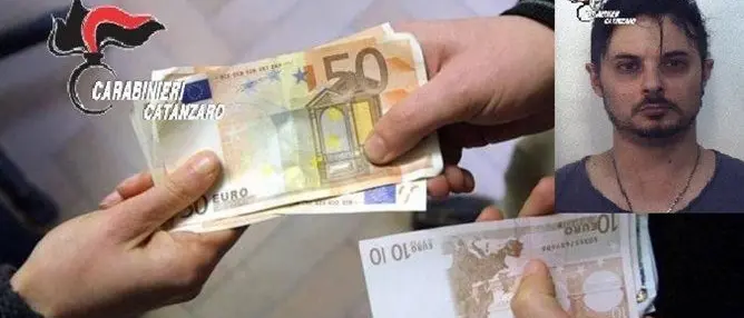 Estorceva denaro e gioielli ai vicini di casa: in manette un 34enne