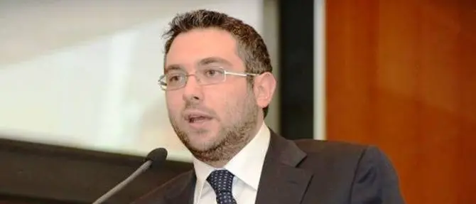 Sanità, Nesci (Udicon): «Cittadini costretti a pagare tutte le cure. Scura si dimetta»