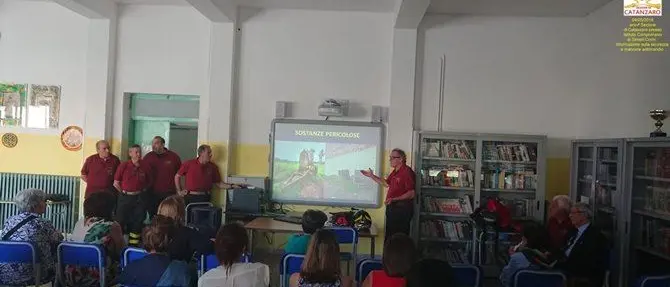 Catanzaro, giornata informativa sulla sicurezza alla scuola di Simeri Crichi