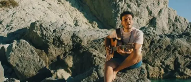 La storia di Armando, il cantante calabrese che piace ai tedeschi -VIDEO