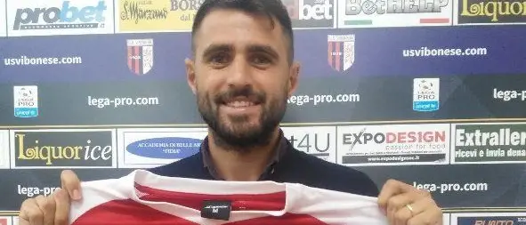 CALCIOMERCATO | La Vibonese incastona il terzo tassello: rinnovo per Altobello