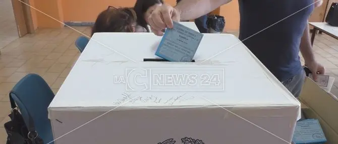 Amministrative, nel Crotonese alle 12 ha votato il 20,76% degli elettori