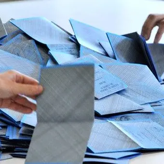 Amministrative, lo scrutinio dei comuni catanzaresi