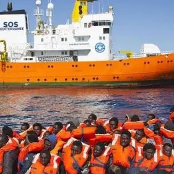 Salvini chiude i porti: 1400 profughi ostaggi del mare