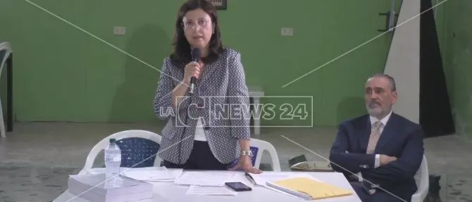 Carolina Girasole: «Nessun rapporto con la 'ndrangheta» -VIDEO