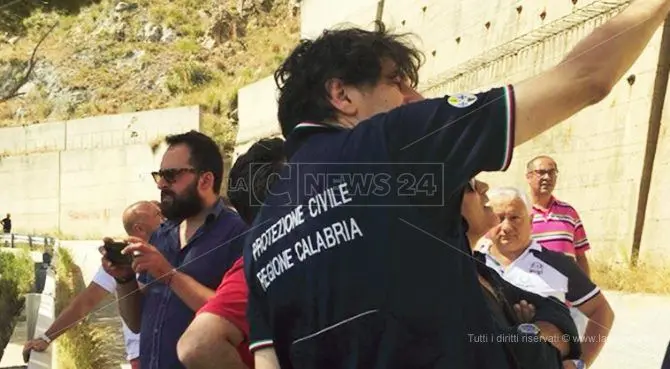 Tansi sulla Joppolo-Coccorino: «Massi che possono uccidere» -VIDEO
