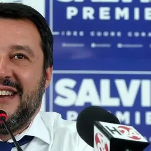 I grillini non saltano più e il lupo Salvini se li mangia dando la sveglia all’Europa