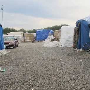 Reggio, tavolo tecnico in Prefettura per la tendopoli di San Ferdinando - VIDEO