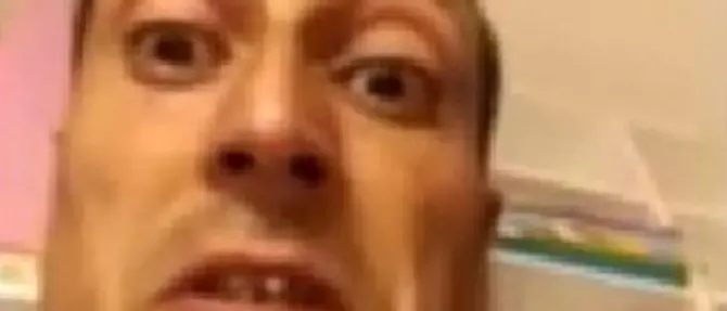 Reggio, Delfino fa satira su Salvini e il centrodestra insorge: «Dimettiti»