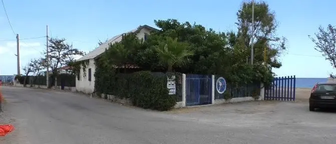 Monasterace, lungomare o campeggio? Scoppia la polemica -VIDEO