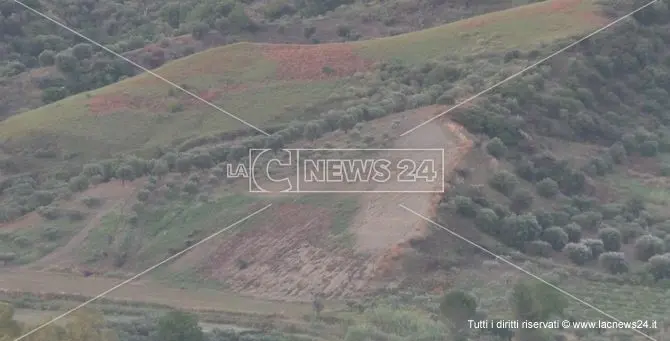 La miniera di sale abbandonata a Belvedere Spinello, un tesoro ai piedi del paese -VIDEO