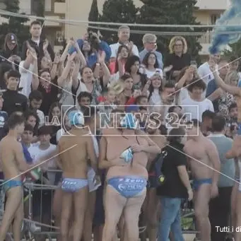 Pallanuoto, la Rari Nantes Crotone vola in finale per la Serie A2