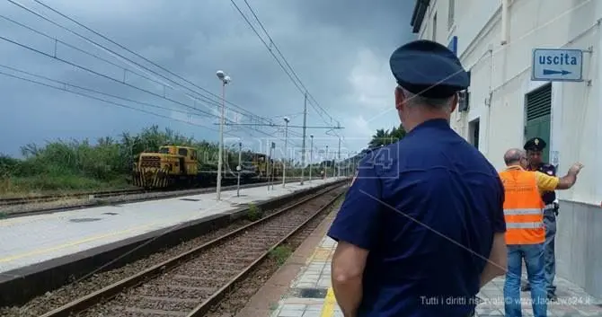 Nubifragio a Nicotera e Joppolo, 150 persone bloccate da ore su un treno