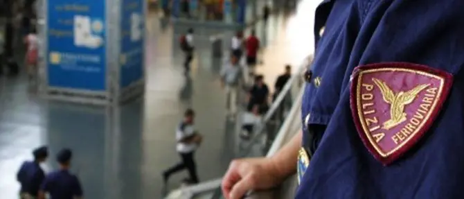 Demoliva e vendeva pezzi di ricambio, denunciato 32enne di Locri