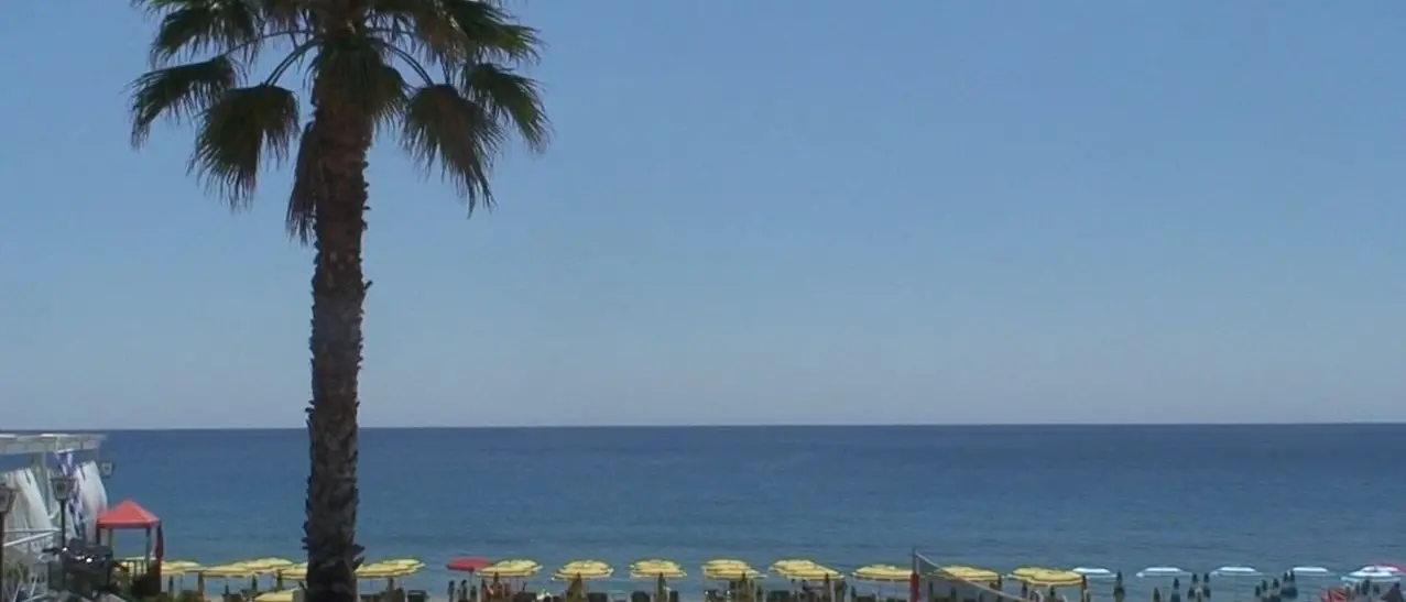 Estate a Montauro, i turisti chiedono maggiori servizi -VIDEO