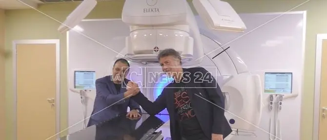 Sanità, il Marrelli Hospital inaugura il centro di Radioterapia - VIDEO