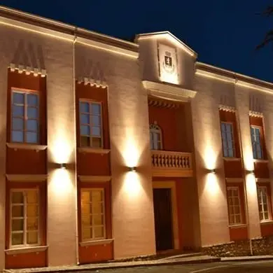 Aiello Calabro inaugura la “nuova” casa comunale