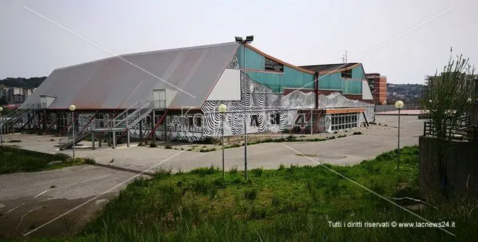 Catanzaro, 500mila euro per ristrutturare il palazzetto dello sport