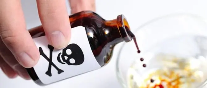 Veleno nel cibo dei colleghi, ne uccide 21: arrestato impiegato