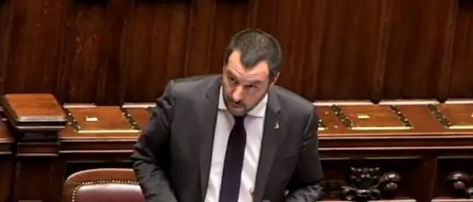 Salvini: «I delinquenti arrestati restino in galera»