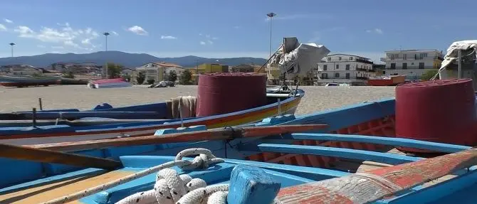 I marinai contro le nuove misure per la pesca: «Escludono gli operatori del mare» - VIDEO