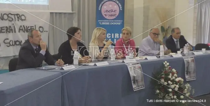 Crotone, Libere Donne chiede la certezza dell'espiazione della pena - VIDEO