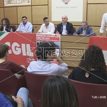 Logistica e infrastrutture, dibattito Cgil a Cosenza - VIDEO