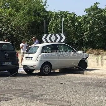 Incidente mortale a Siderno: auto si schianta contro un muro - VIDEO