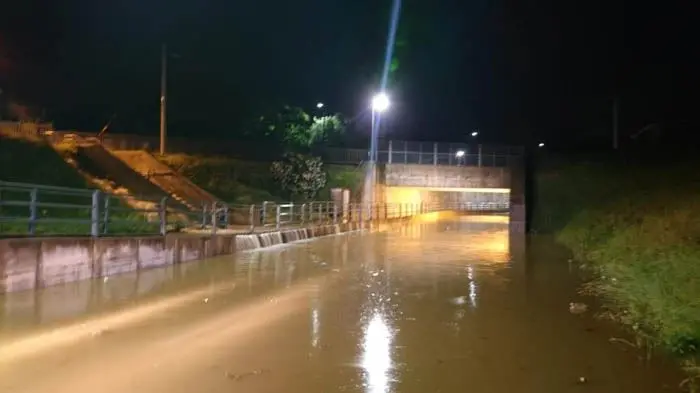 Temporale allaga sottopasso, muore annegato nella sua auto