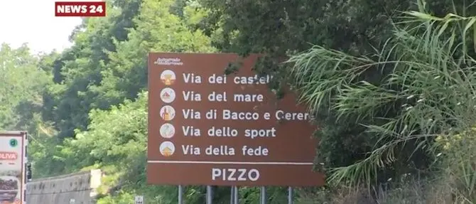 Cartelloni sull’A2, Rossi fa marcia indietro: «La mia lettera voleva essere uno stimolo»