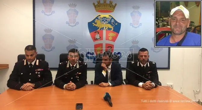 Omicidio in spiaggia a Nicotera, birra e sigaretta prima di aprire il fuoco