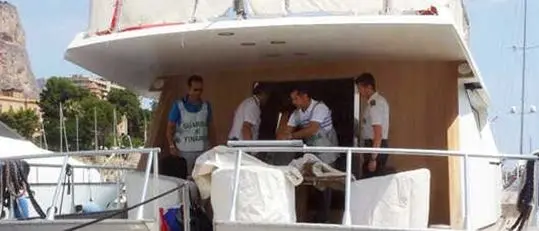 Maxi-frode in tutta Italia: 50 indagati e sigilli a beni per 300 milioni