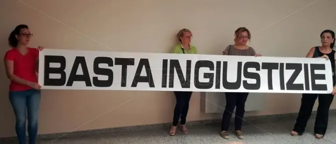 Ausiliari del traffico in agitazione, ma il commissario di Lamezia non li riceve - VIDEO