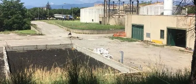 I cittadini di Ravagnese: «Chiudete quel depuratore» -VIDEO