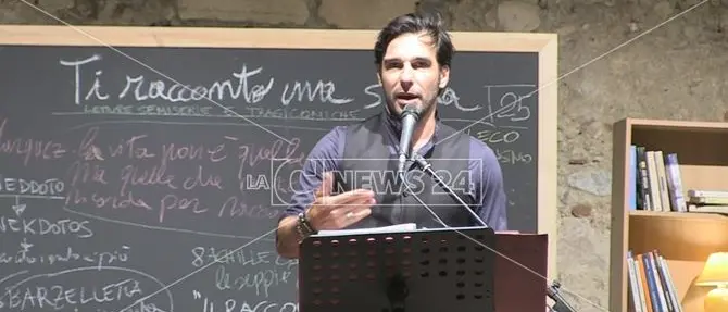 Edoardo Leo conquista il pubblico di Cosenza -VIDEO