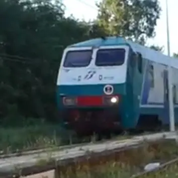 Alla stazione di Francavilla Angitola i treni non si fermano più