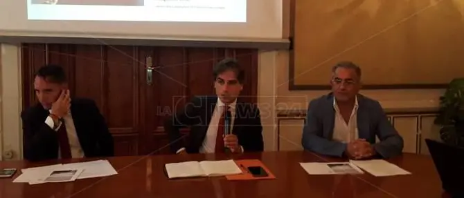 Falcomatà: «Si ponga fine al commissariamento della sanità»