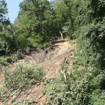 Frana una parete del torrente Manna, paura a Longobucco - VIDEO