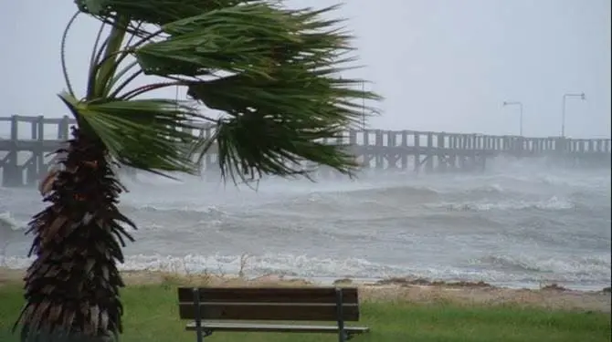 Meteo, martedì allerta gialla sulla Calabria tirrenica