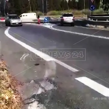 Ancora sangue sulla statale 106, morto un giovane