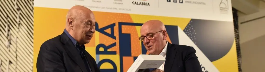 La Regione sborsa migliaia di euro per mandare Oliverio a Spoleto dove c'è pure la Carrà