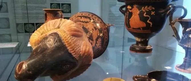 Kerameus, ceramiche greche in esposizione a Crotone