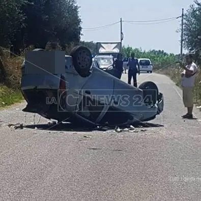 Incidente stradale nel Vibonese, due feriti