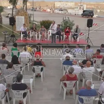 Cirò Marina, i problemi del comparto pesca al centro di un incontro del M5S - VIDEO