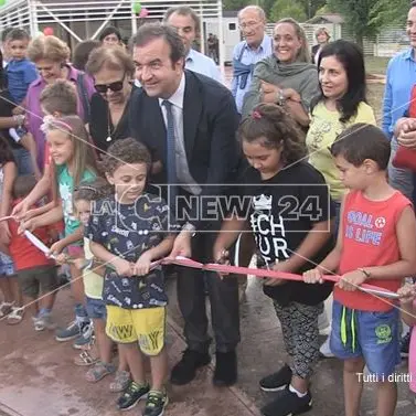 Cosenza, Città dei ragazzi: inaugurato il Parco gonfiabili -VIDEO