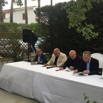 Sapori e saperi della Calabria, le bellezze della regione in una guida
