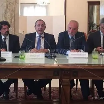 Siglata l'Intesa per la legalità tra Prefettura reggina, forze dell'ordine e Hitachi