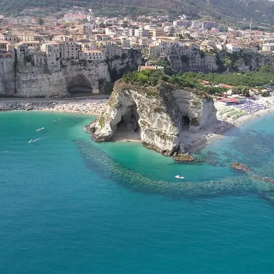 Un consorzio per rilanciare la Costa degli Dei: la proposta di Giuseppe Mangialavori