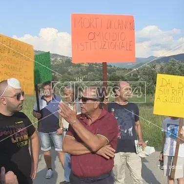 Le acque nere di 28 comuni al depuratore di Coda di Volpe: scatta la protesta dei cittadini -VIDEO