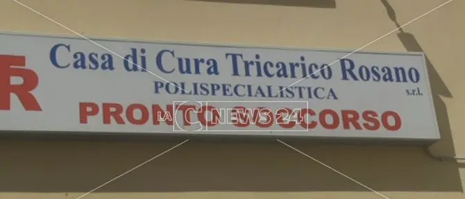 Perquisizioni della finanza alla clinica Tricarico di Belvedere Marittimo